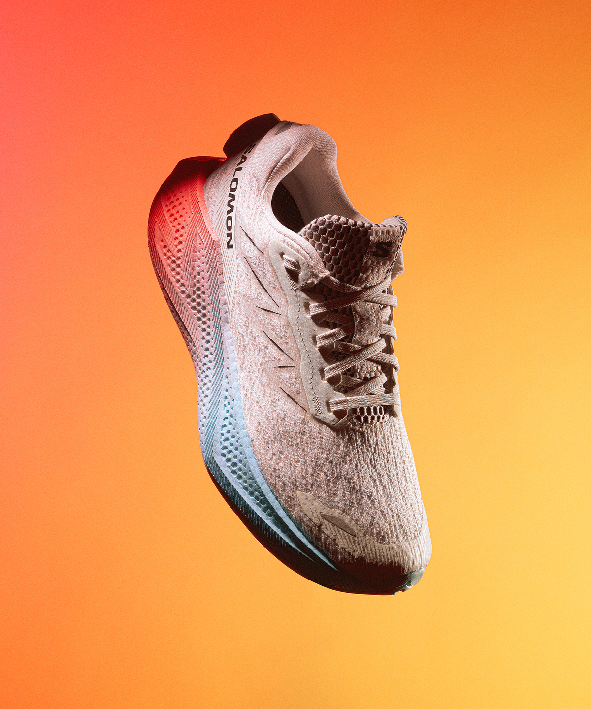 AERO GLIDE 4 GRADIENT - Grey