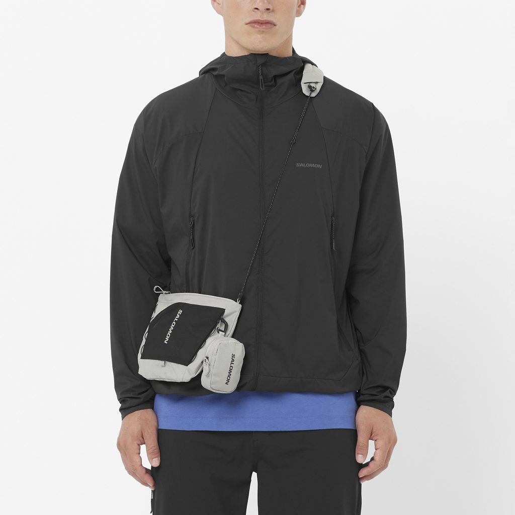 OUTWIND - Black